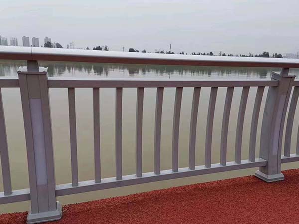 鋁合金護(hù)欄