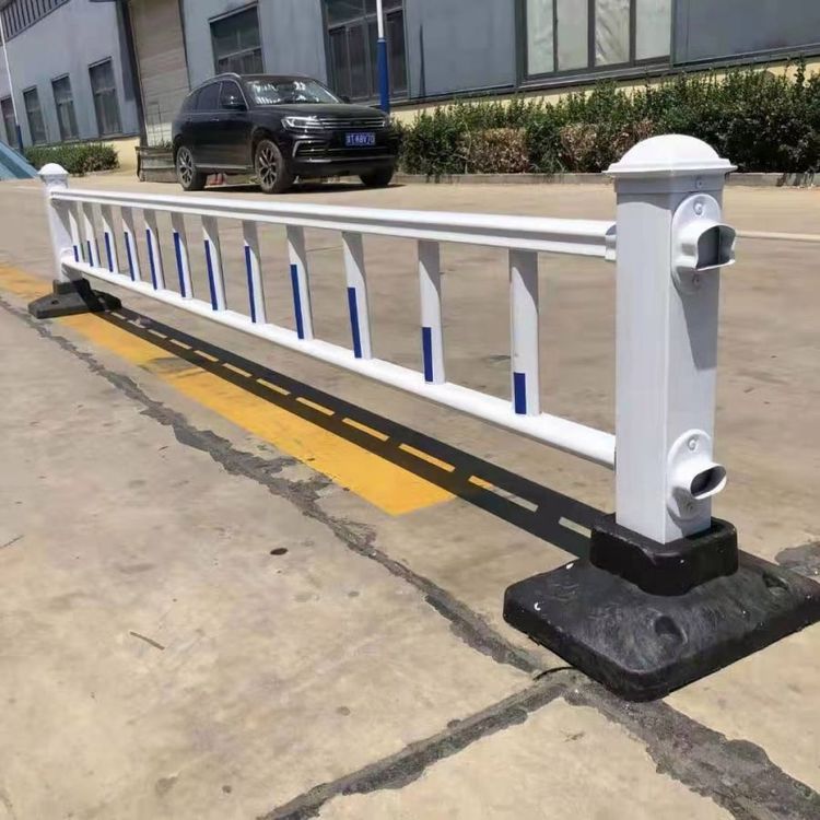 人行橫道護(hù)欄