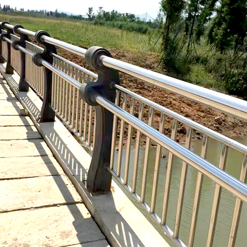 不鋼護(hù)欄的價(jià)格