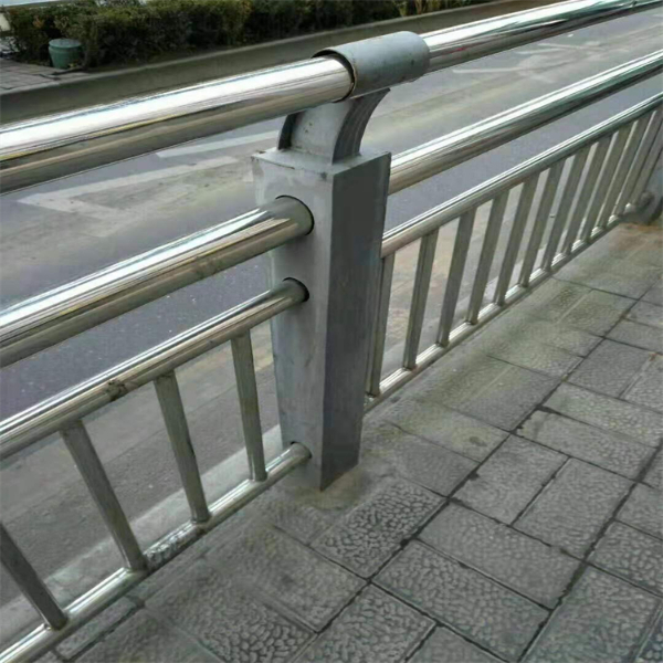 不銹鋼護(hù)欄